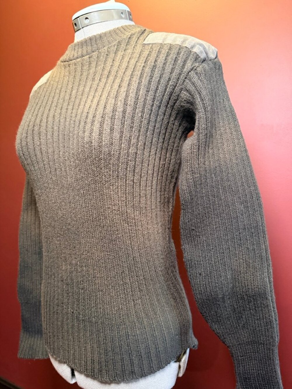 Commando Wool Sweater - Picture 3 of 6